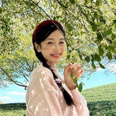 石榴的颜色
